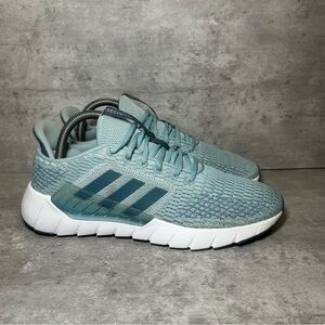 Adidas Asweego Running Shoes F36330 Womens sz 8 - light blue
